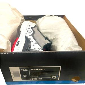🌟🌟🌼NIB Q4 Sports 495-Lo Bright White Synthetic Lace Up Low Sneaker Q4MB -012